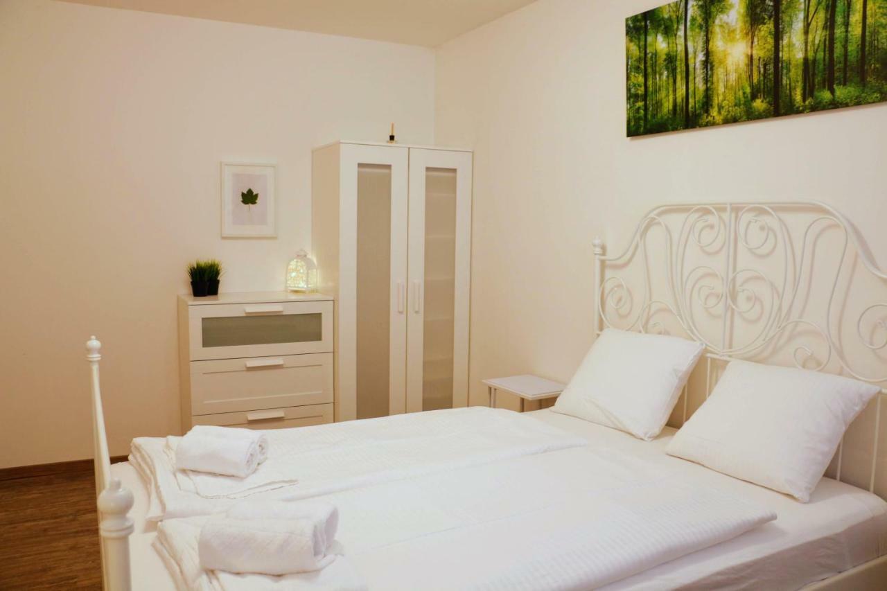 Green Wall Apartment Kaprun Esterno foto