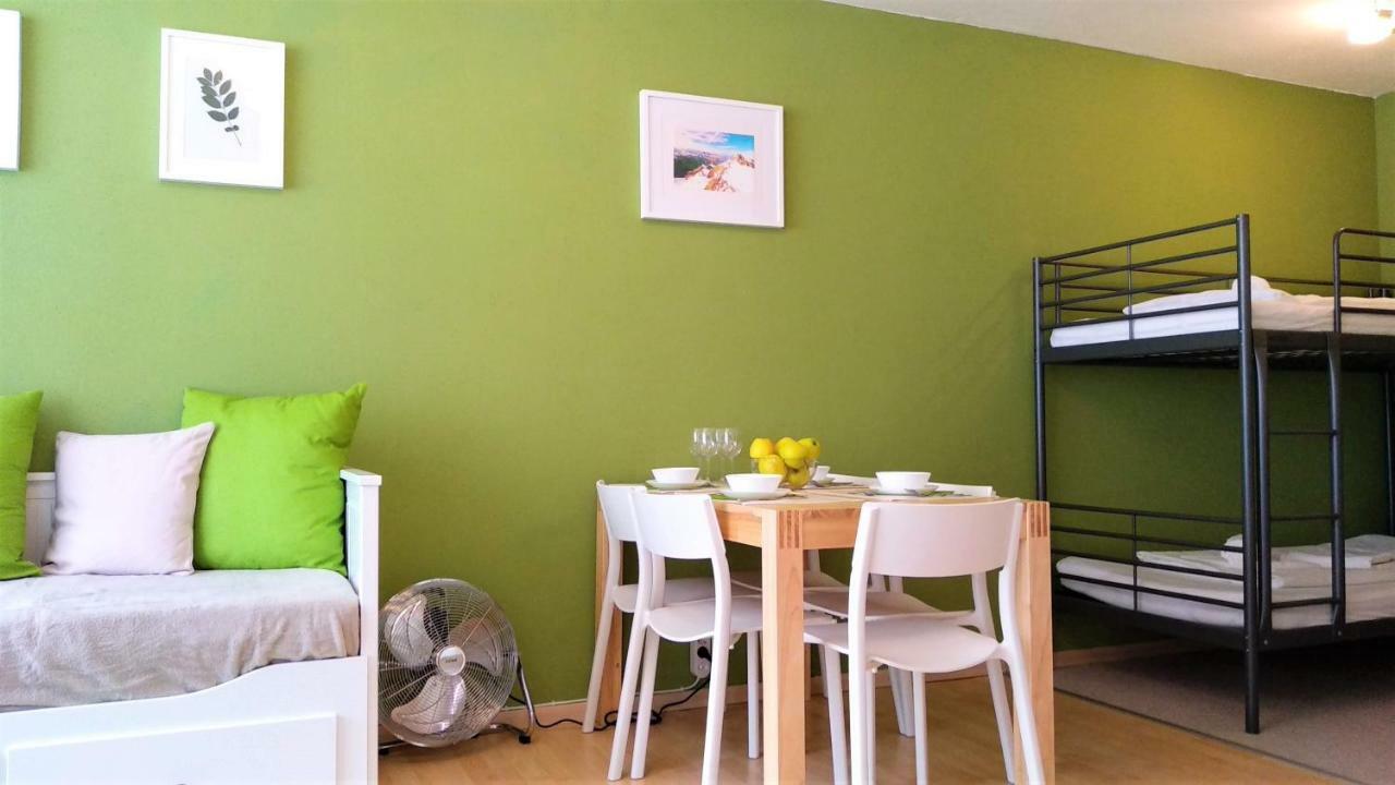 Green Wall Apartment Kaprun Esterno foto